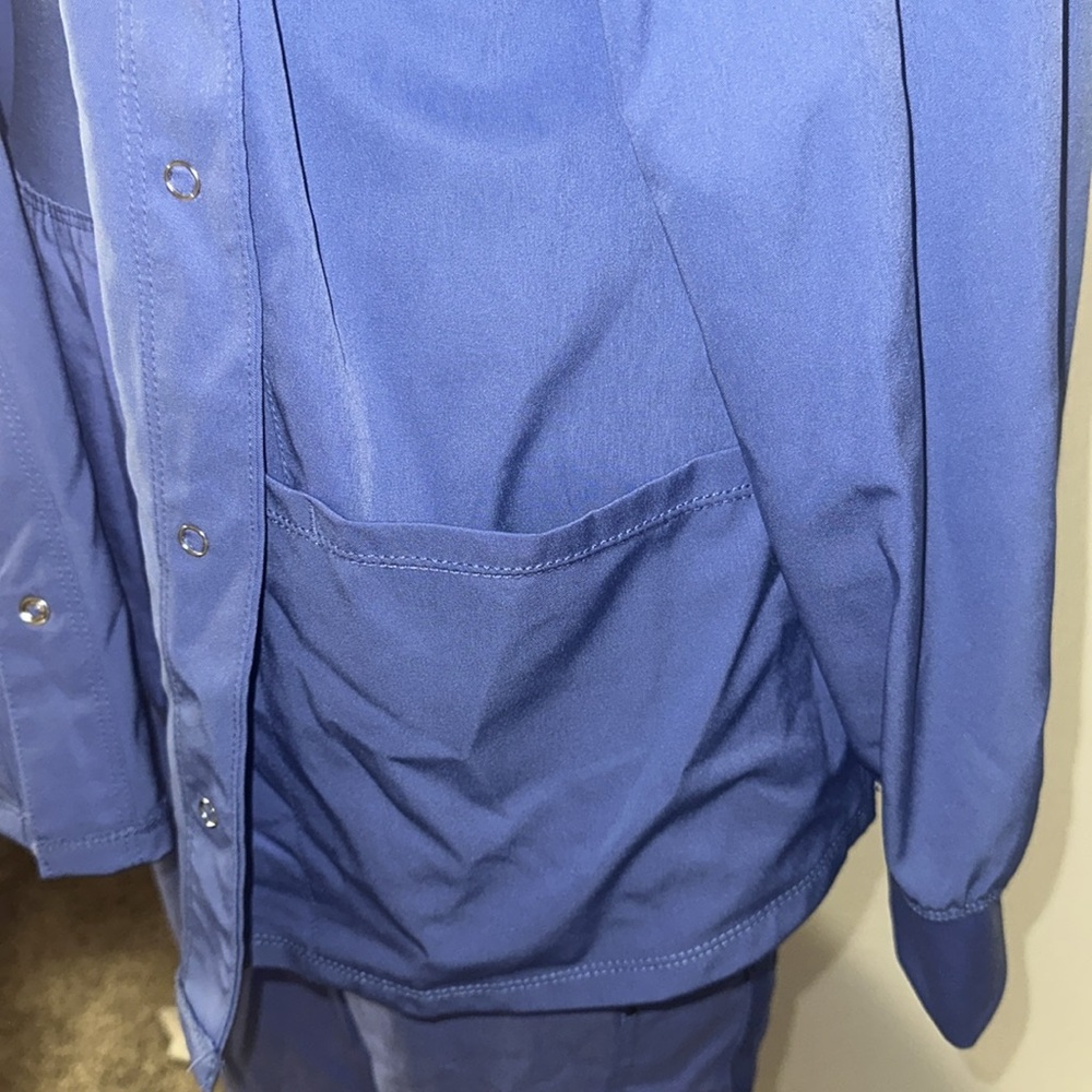 Scrub Jacket - Picture 3 of 4